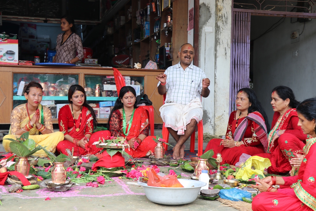 ऋषिपञ्चमीमा सप्तऋषिको पूजा आराधना गरी मनाइयो