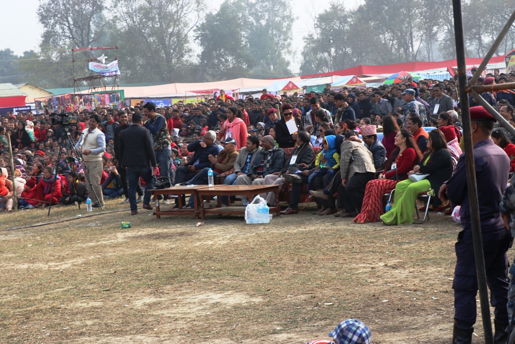 महोत्सवको व्यवस्थापन अस्तव्यस्त पूर्व अध्यक्ष तथा आगन्तुक पाहुनाको उपेक्षा