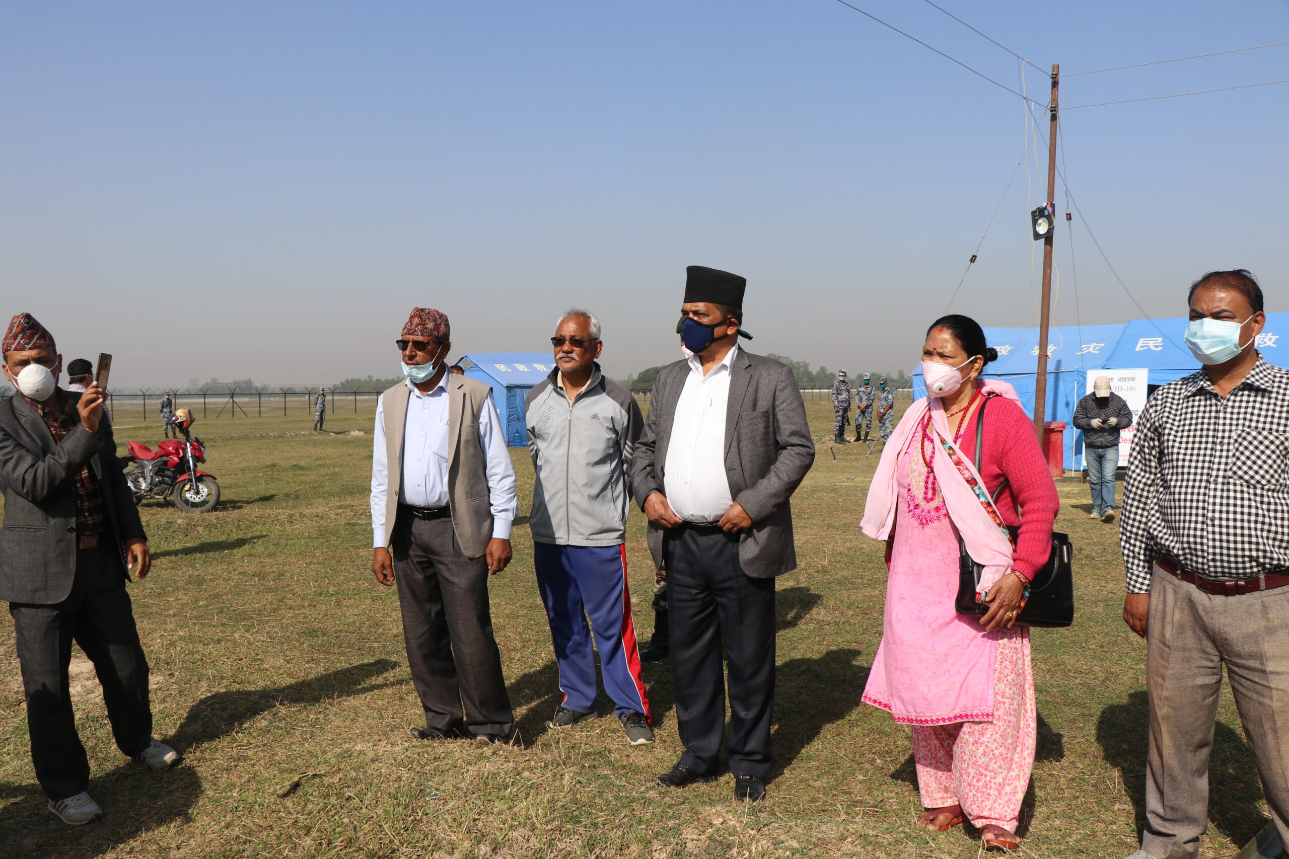 लकडाउनको पालना गर्दै संक्रमणबाट जोगिन स्वास्थ्य राज्यमन्त्री रावतको आग्रह