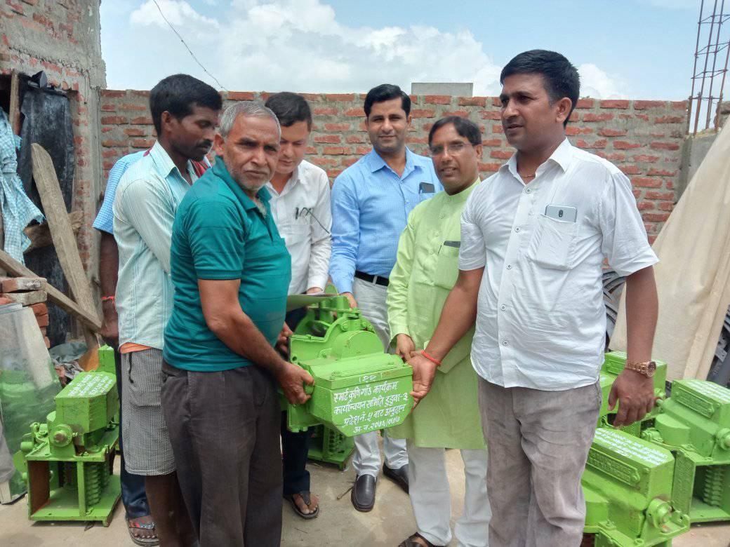 बनकट्टी कृषिस्मार्ट गाउँलाई कृषि उपकरण बितरण