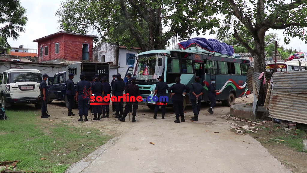 बाँके कारागारका महिला कैदीबन्दी थुनुवालाई बर्दिया र दैलेख पठाईयो