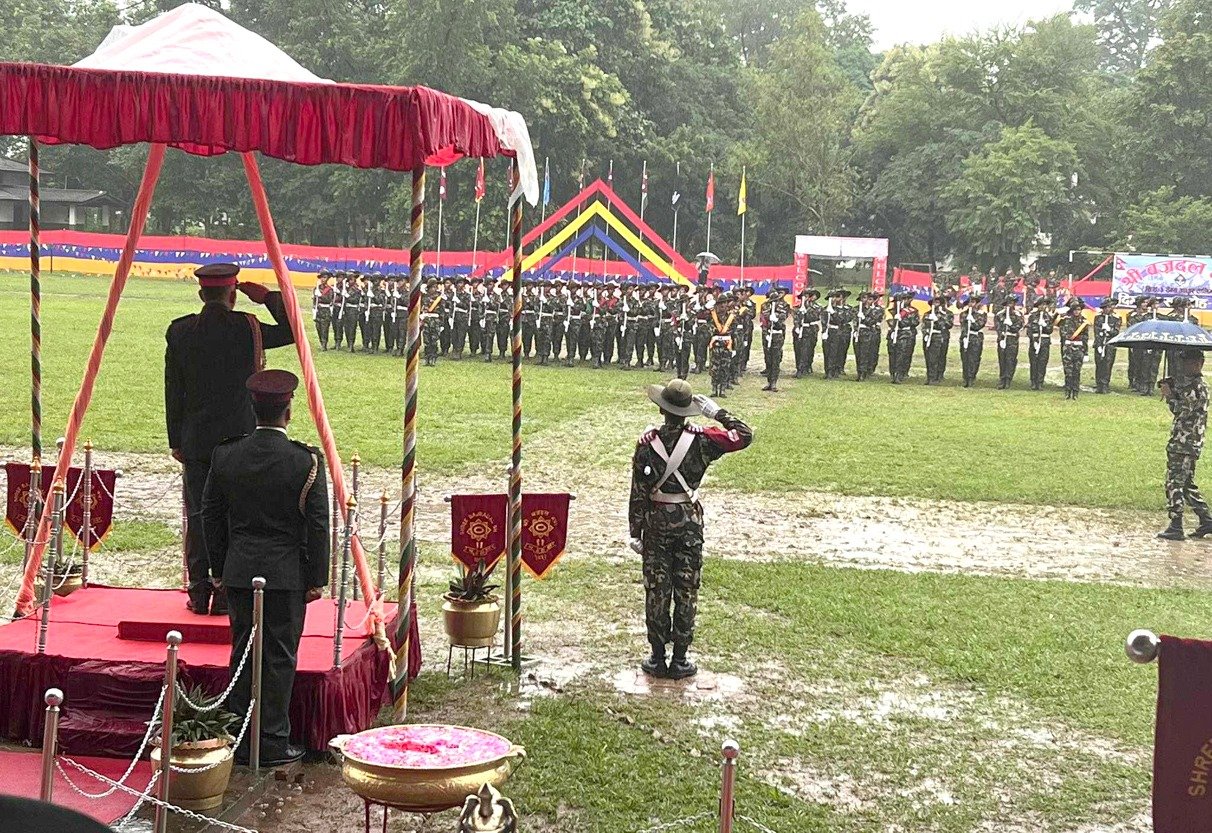 सैनिक मर्यादामा रही काम गर्न सहायक रथी थापाको निर्देशन